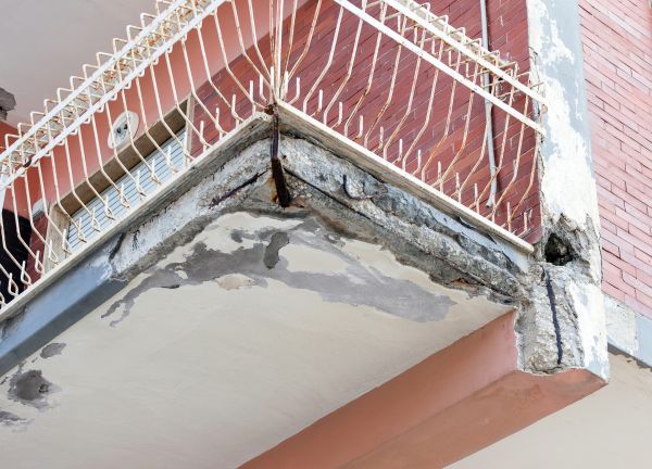 Cost of Concrete Balcony Repair in Santa Rosa