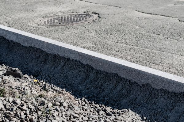 Sidewalk Curbing Repair in Santa Rosa